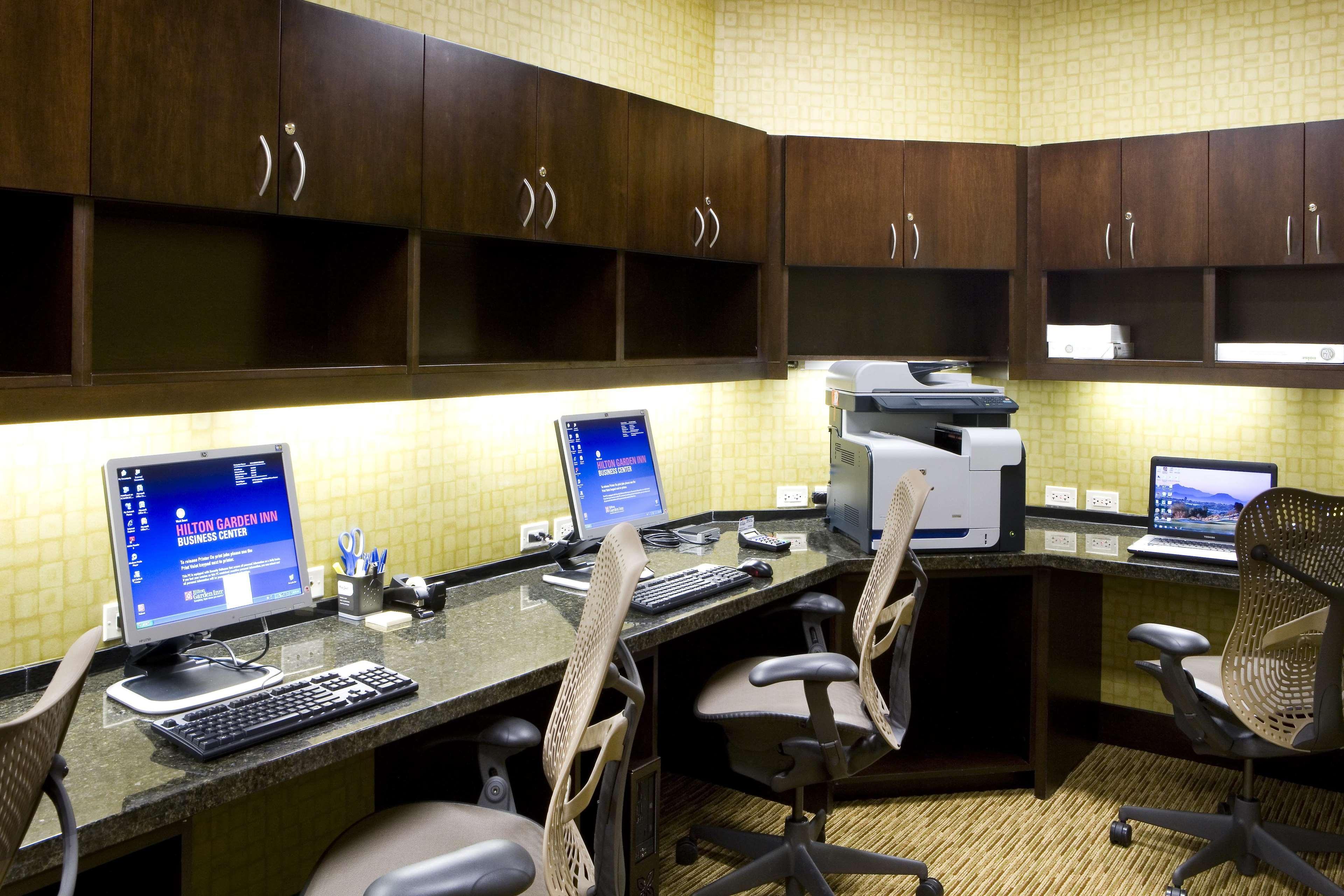 Hilton Garden Inn Shirlington Arlington Kültér fotó